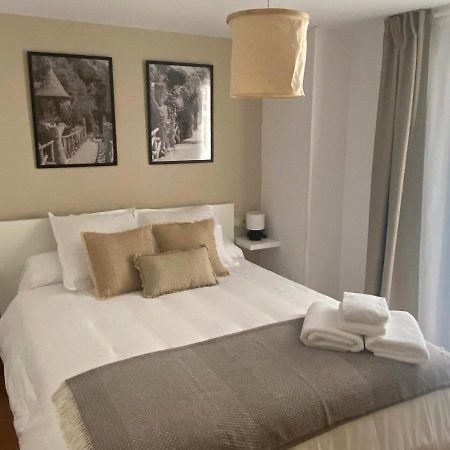 Apartamento Con Encanto En El Pirineo La Pobla de Lillet Buitenkant foto