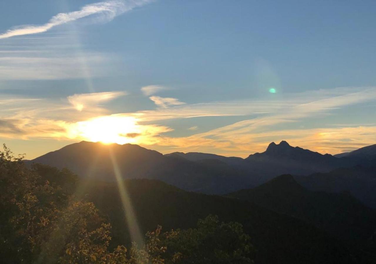 Apartamento Con Encanto En El Pirineo La Pobla de Lillet Buitenkant foto