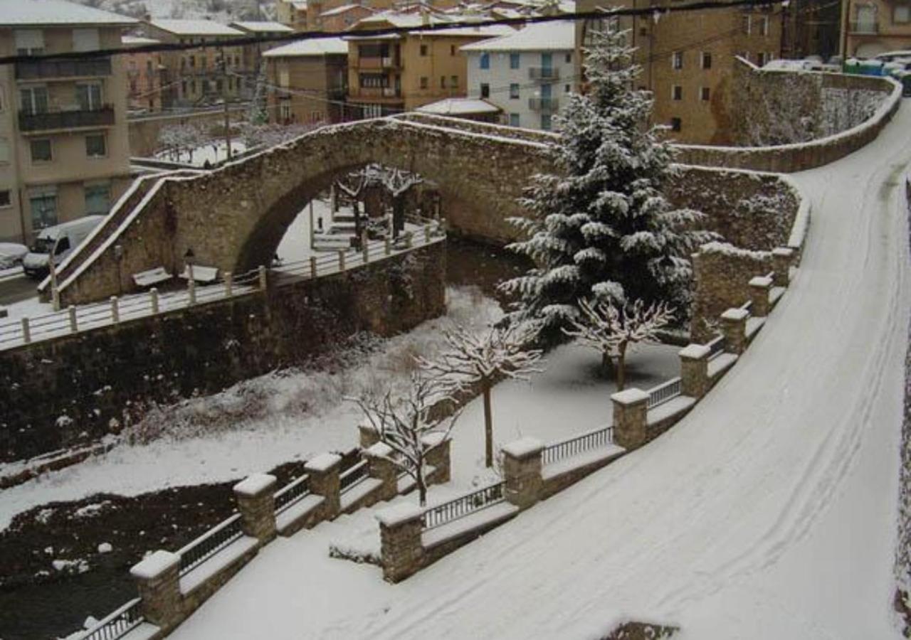 Apartamento Con Encanto En El Pirineo La Pobla de Lillet Buitenkant foto